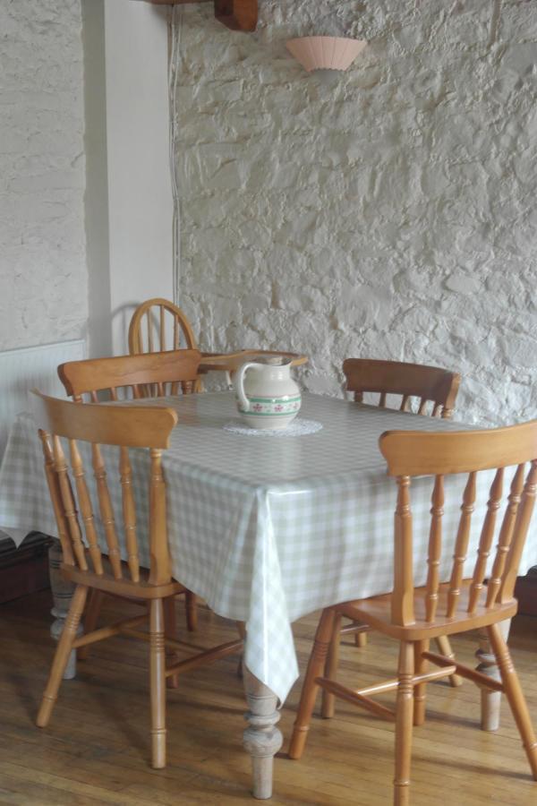 The Old Barn Bed & Breakfast Barry Eksteriør bilde
